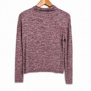 GAP Purple Mock Neck Sweater Soft Light Weight Size Medium